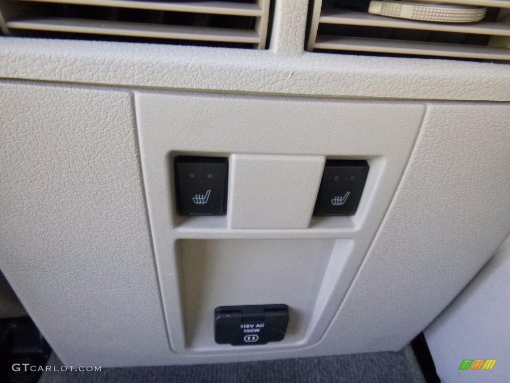 2008 Grand Cherokee Overland 4x4 - Red Rock Crystal Pearl / Dark Khaki/Light Graystone photo #12