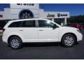 2017 Vice White Dodge Journey SE  photo #8