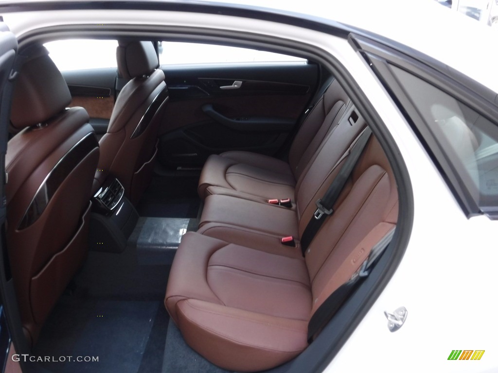 2017 Audi A8 L 3.0T quattro Rear Seat Photos