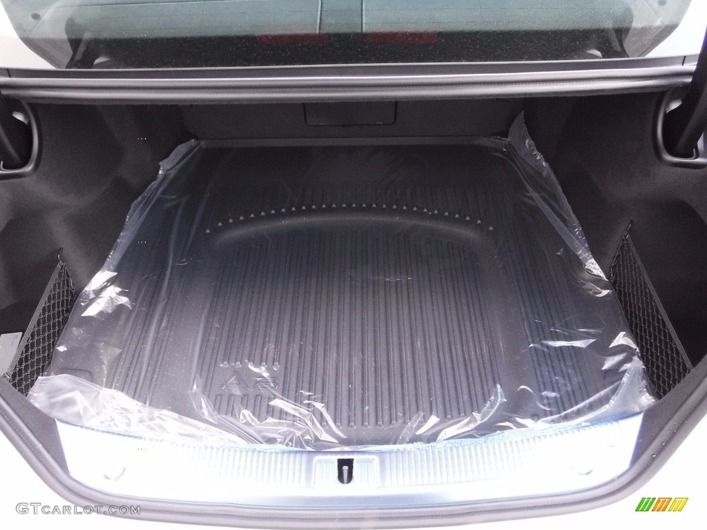 2017 Audi A8 L 3.0T quattro Trunk Photos