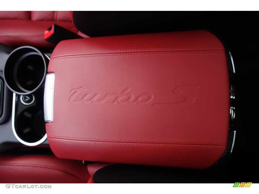 2016 Porsche Cayenne Turbo S Marks and Logos Photo #120347299