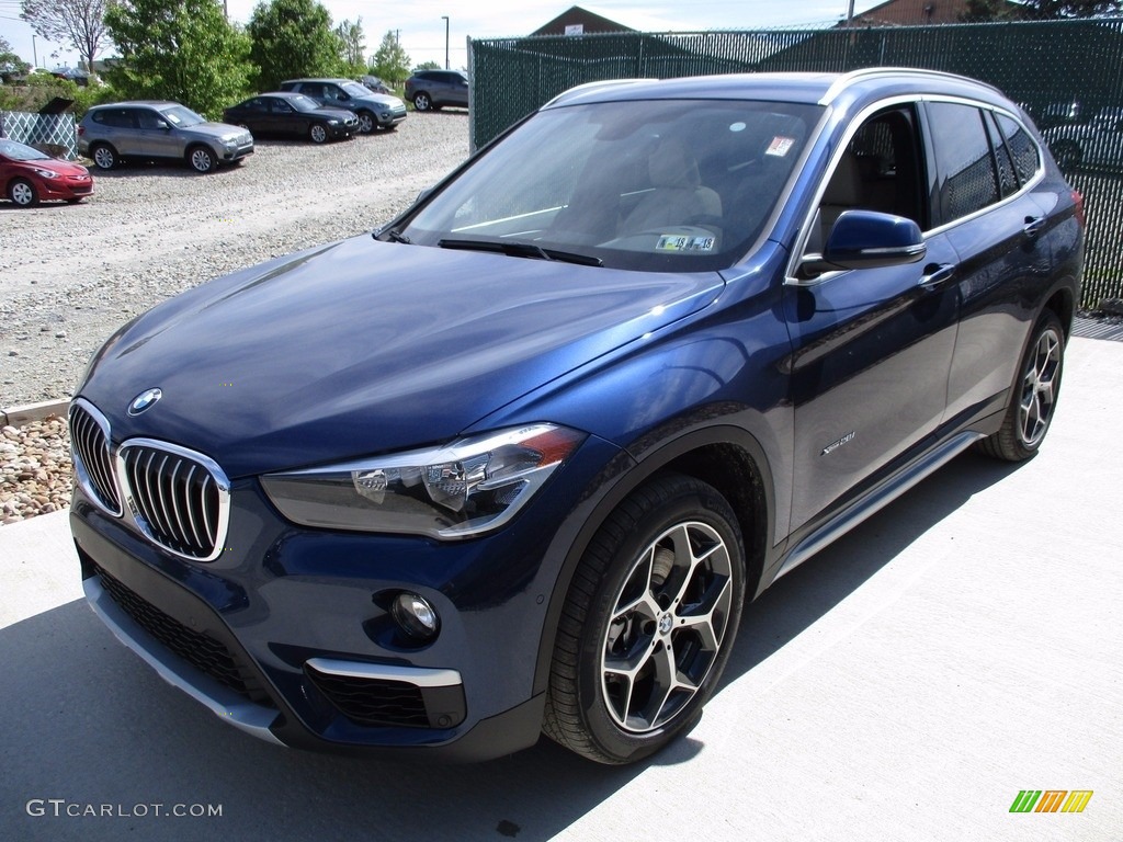 2017 X1 xDrive28i - Mediterranean Blue Metallic / Canberra Beige photo #7