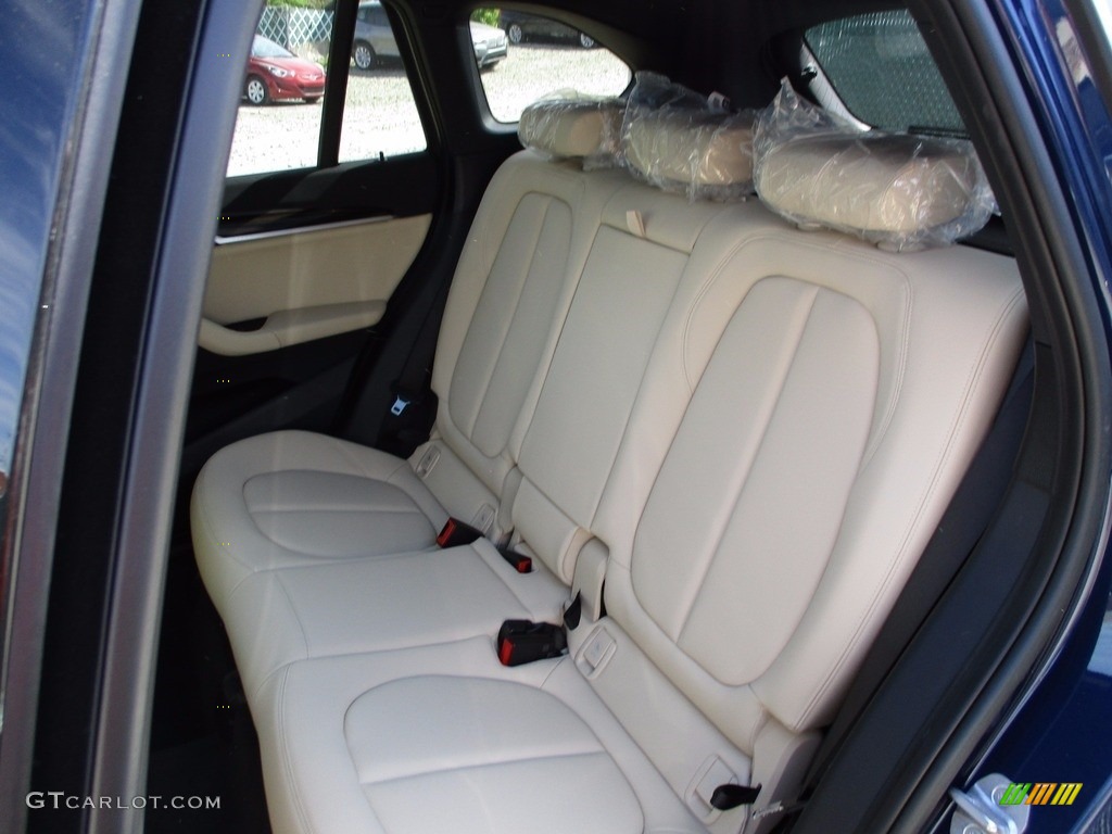 2017 X1 xDrive28i - Mediterranean Blue Metallic / Canberra Beige photo #13