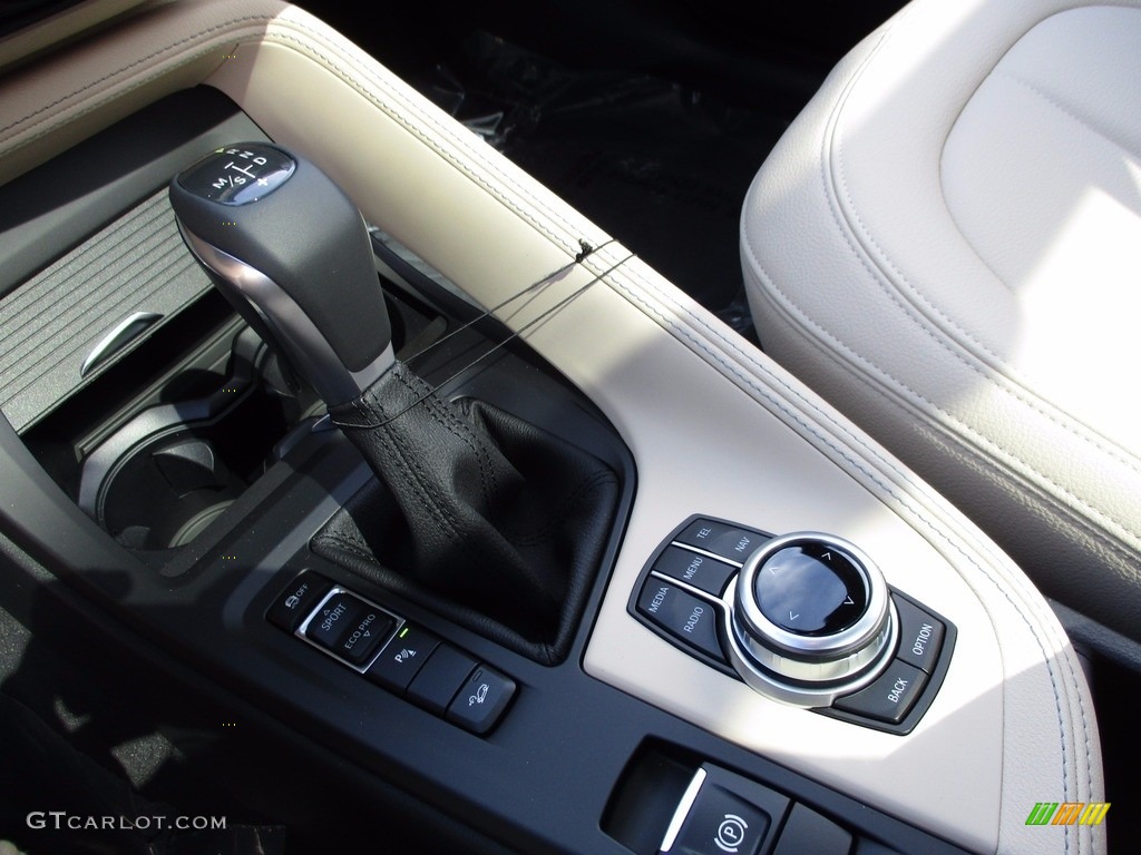 2017 X1 xDrive28i - Mediterranean Blue Metallic / Canberra Beige photo #15