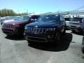 2017 Diamond Black Crystal Pearl Jeep Grand Cherokee Limited 4x4  photo #1