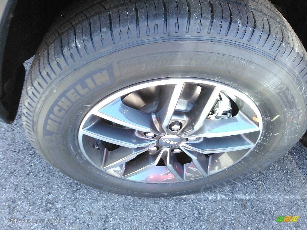 2017 Grand Cherokee Limited 4x4 - Diamond Black Crystal Pearl / Black/Light Frost Beige photo #2