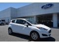 Oxford White 2017 Ford Fiesta SE Hatchback
