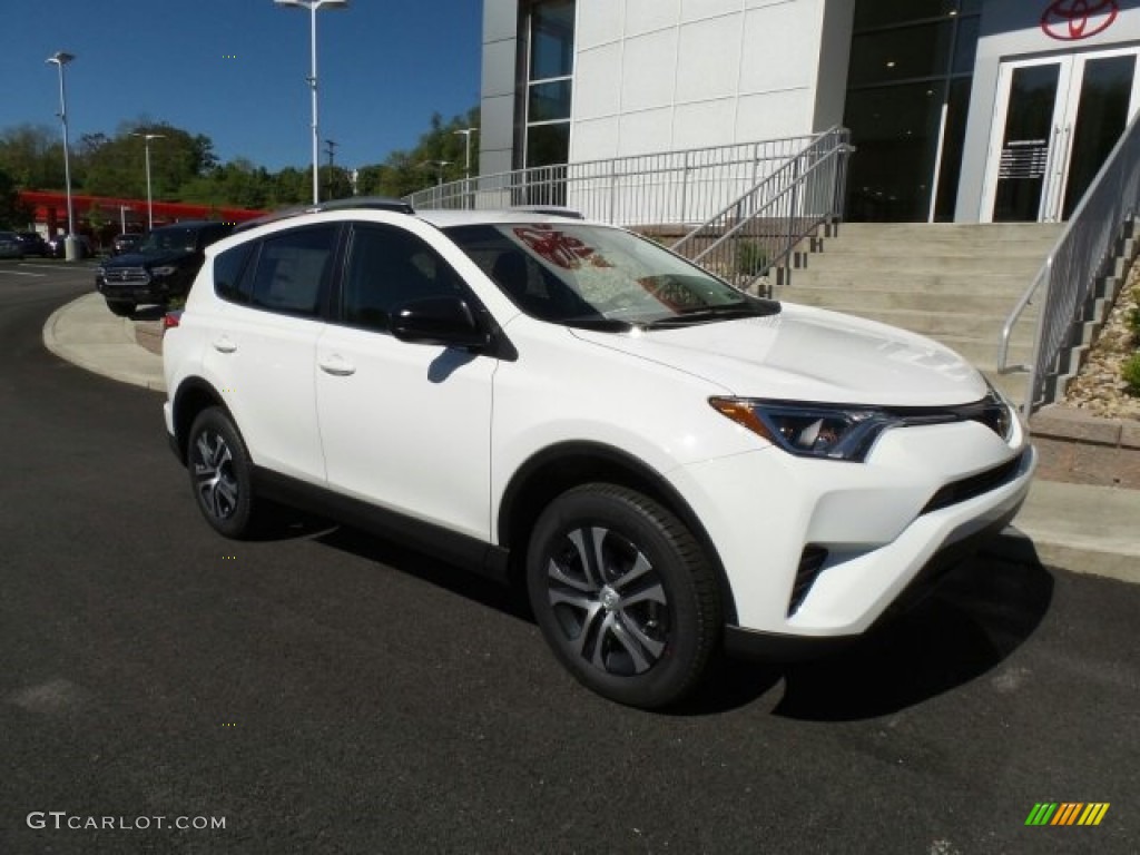Super White 2017 Toyota RAV4 LE Exterior Photo #120358933