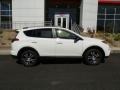 Super White - RAV4 LE Photo No. 2