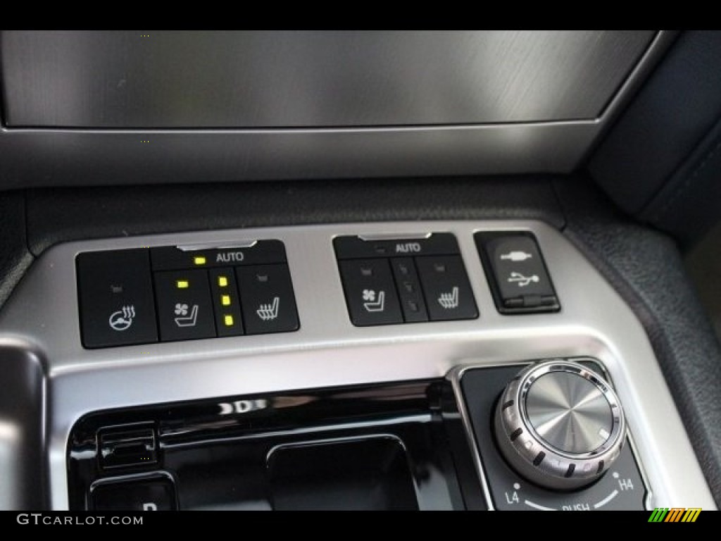 2017 Land Cruiser 4WD - Blue Onyx Pearl / Terra photo #13