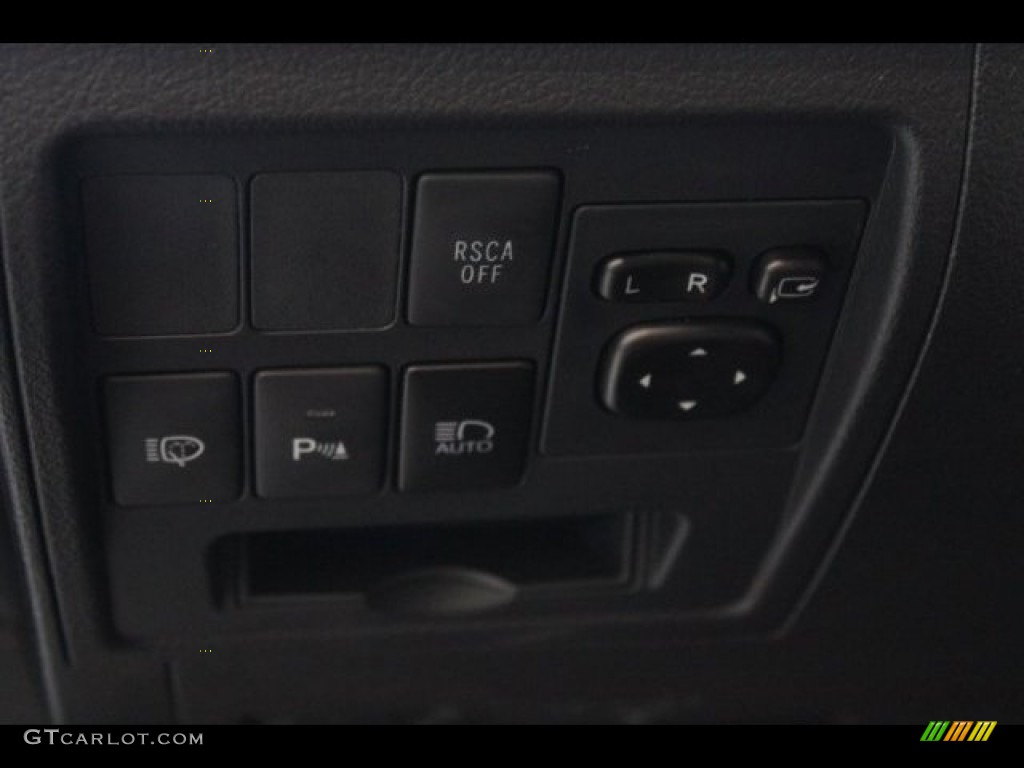 2017 Land Cruiser 4WD - Blue Onyx Pearl / Terra photo #18