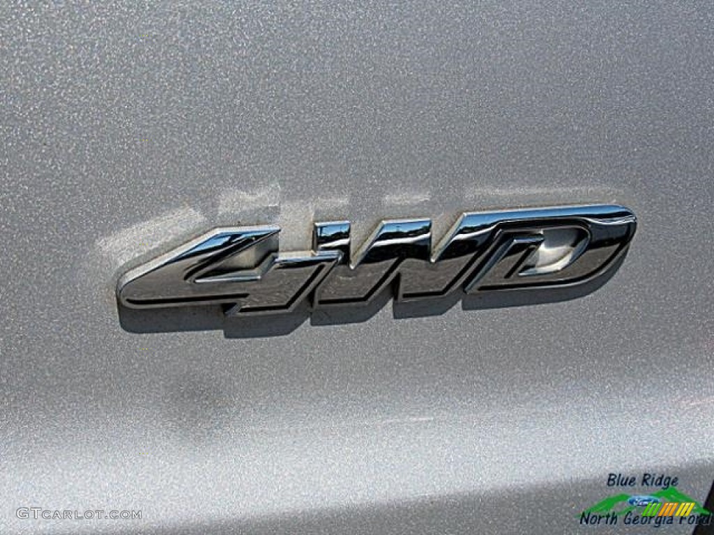 2009 Escape XLT V6 4WD - Brilliant Silver Metallic / Charcoal photo #37