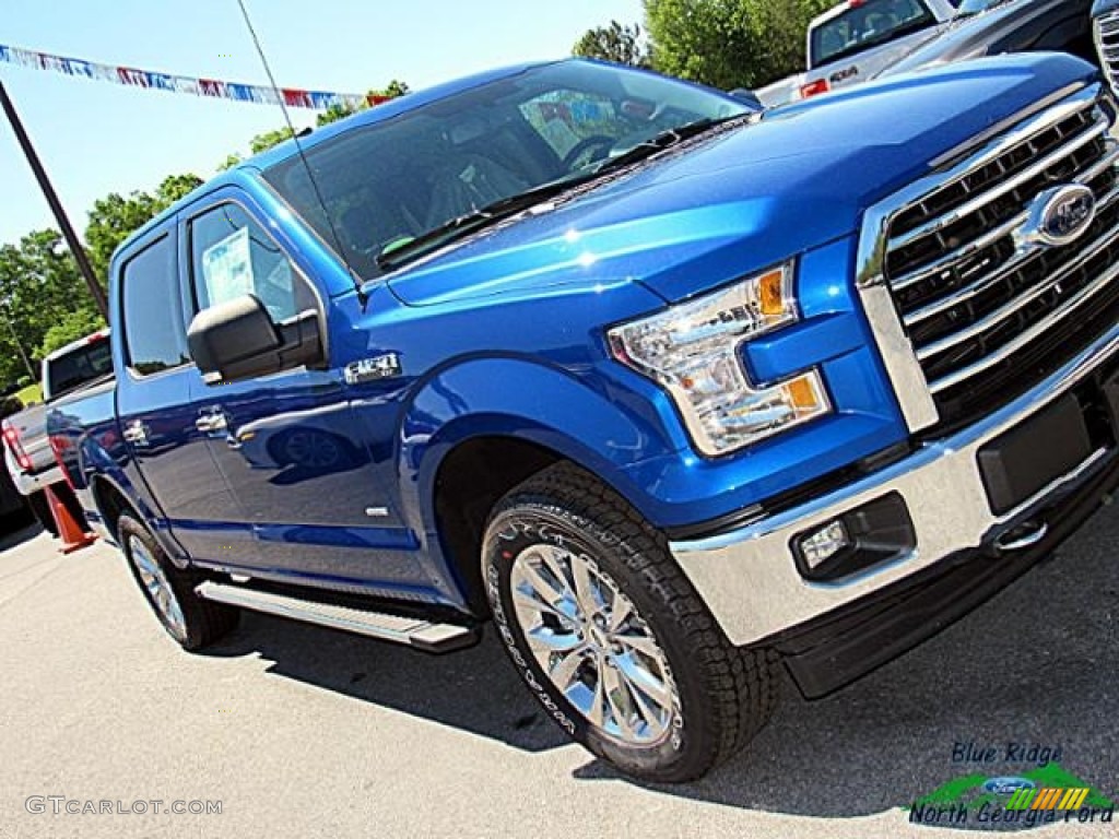 2017 F150 XLT SuperCrew 4x4 - Lightning Blue / Earth Gray photo #37