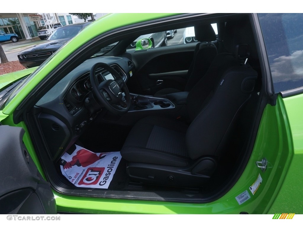 2017 Challenger SXT - Green Go / Black photo #6