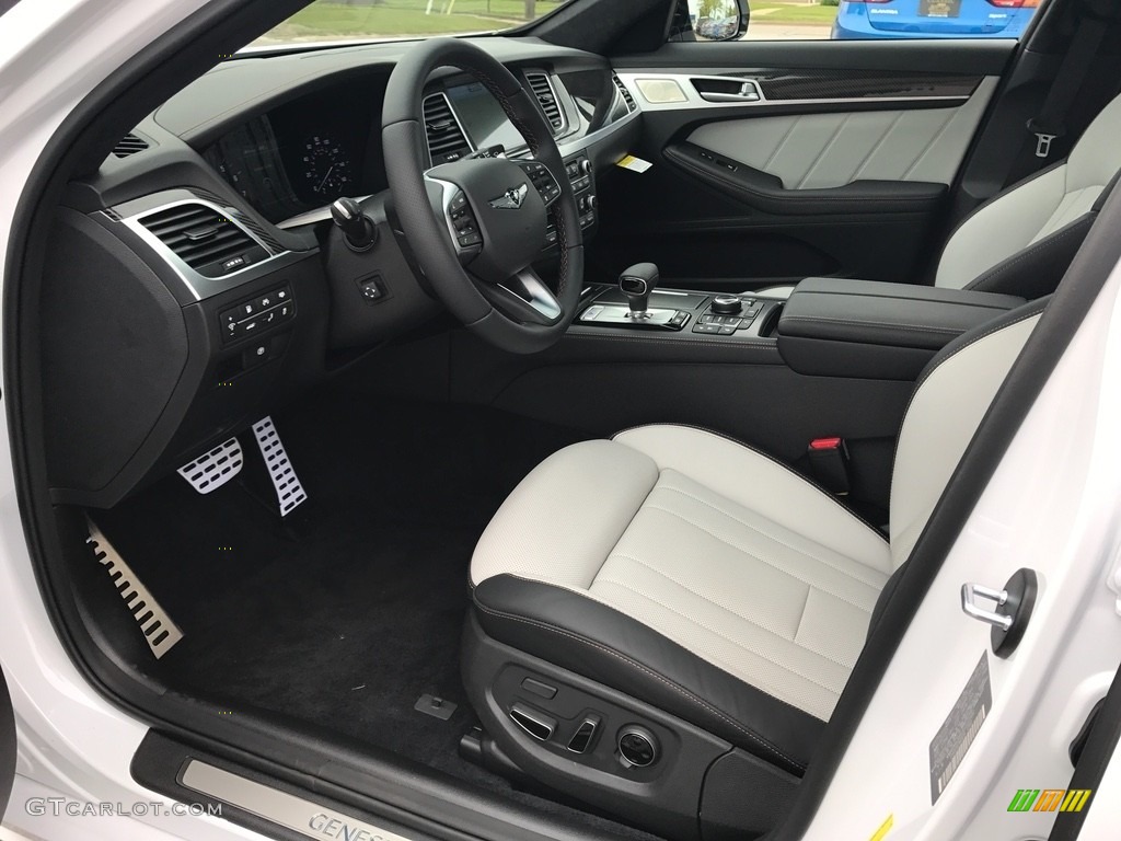 Gray Interior 2018 Hyundai Genesis G80 Sport Photo #120385303