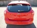 Race Red - Focus SEL Hatch Photo No. 3