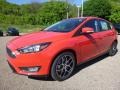 Race Red - Focus SEL Hatch Photo No. 7