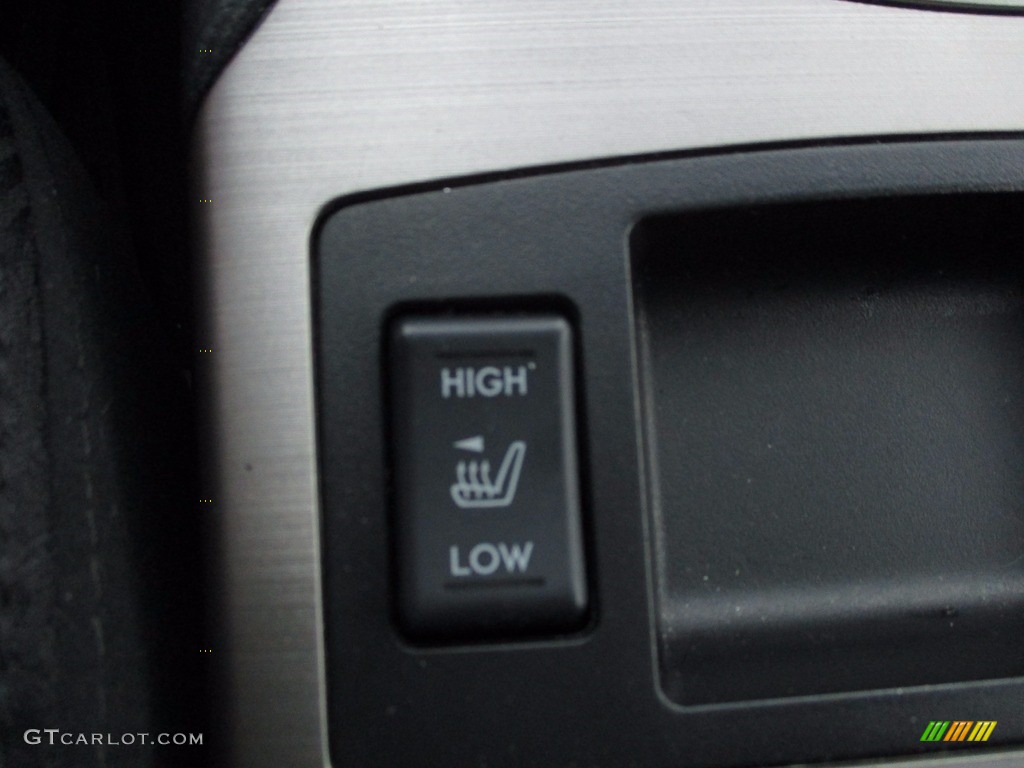 2012 Outback 2.5i Premium - Sky Blue Metallic / Off Black photo #12