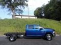 Blue Streak Pearl - 3500 Tradesman Crew Cab 4x4 Chassis Photo No. 5