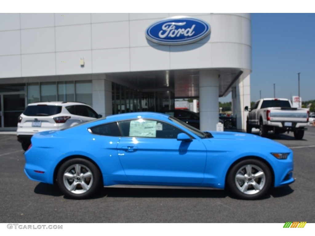 2017 Mustang V6 Coupe - Grabber Blue / Ebony photo #2