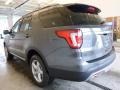 2017 Magnetic Ford Explorer XLT 4WD  photo #4