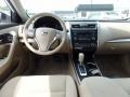 Pearl White - Altima 2.5 S Photo No. 15