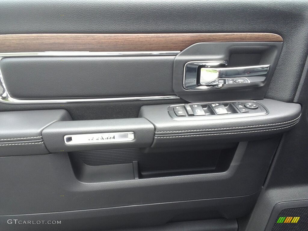 2017 Ram 2500 Laramie Mega Cab 4x4 Door Panel Photos