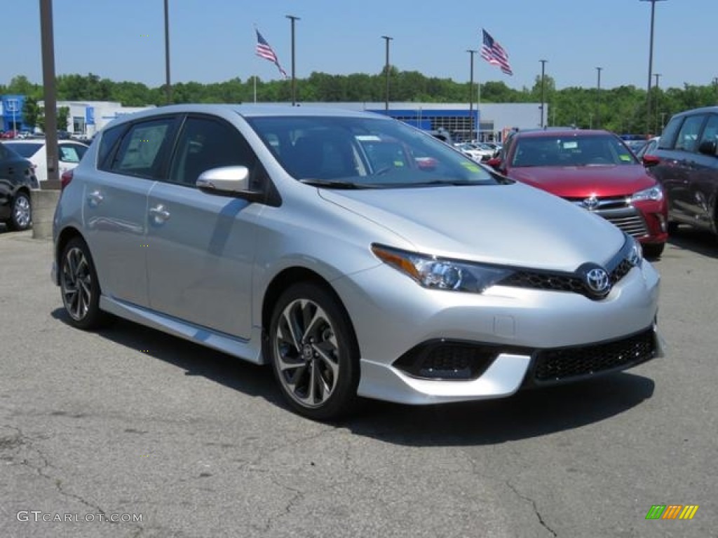 2017 Corolla iM  - Classic Silver Metallic / Black photo #1