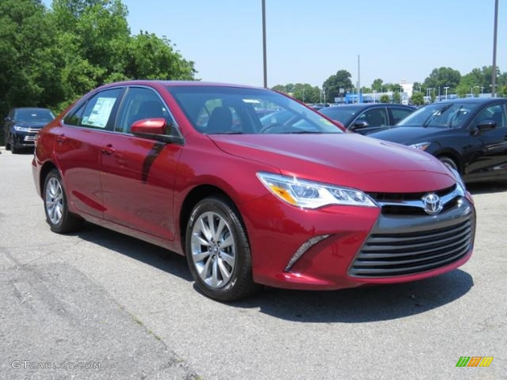 2017 Camry XLE V6 - Ruby Flare Pearl / Black photo #1
