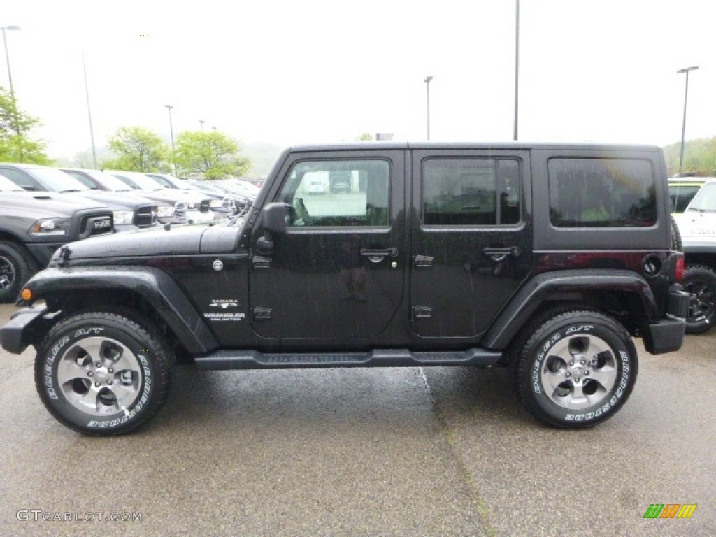 2017 Wrangler Unlimited Sahara 4x4 - Black / Black photo #2