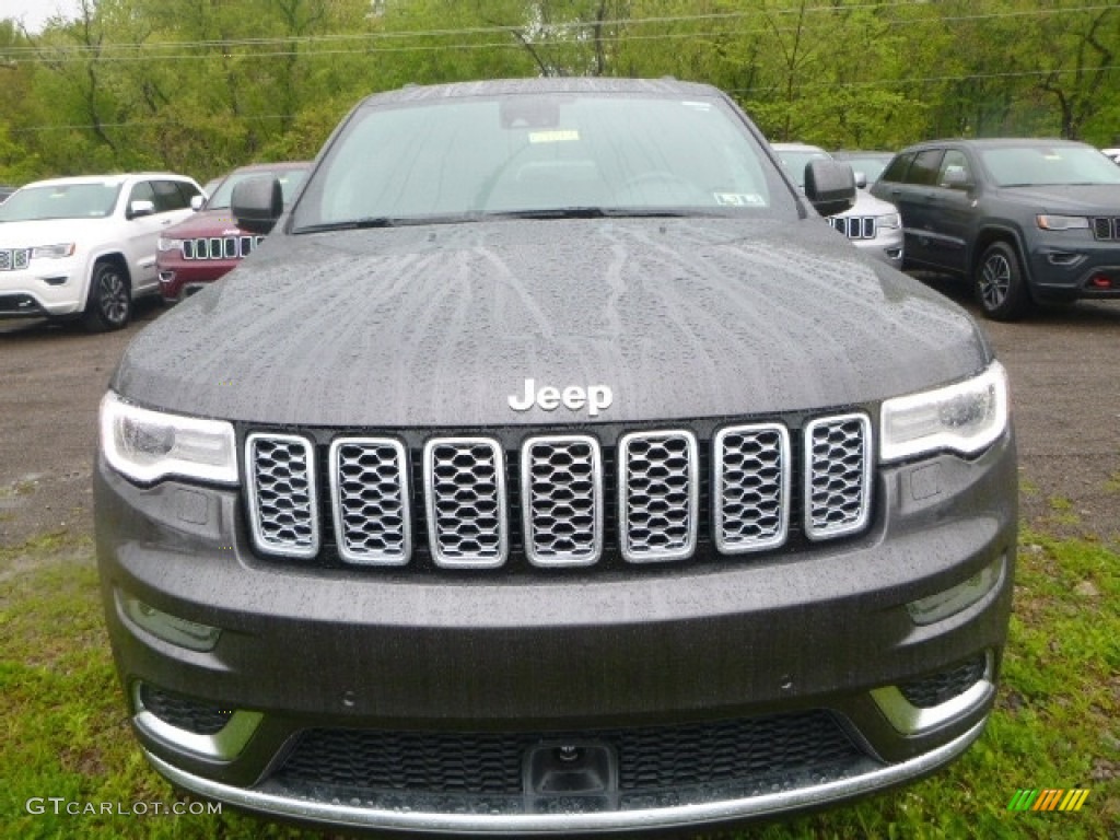 2017 Grand Cherokee Summit 4x4 - Granite Crystal Metallic / Black photo #12