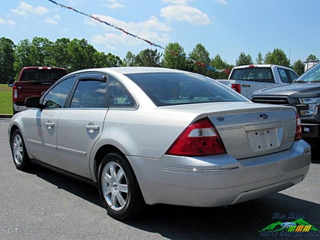 2006 Five Hundred SE - Silver Birch Metallic / Shale Grey photo #3