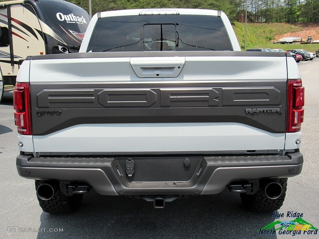 2017 F150 SVT Raptor SuperCrew 4x4 - Avalanche / Raptor Black/Orange Accent photo #4