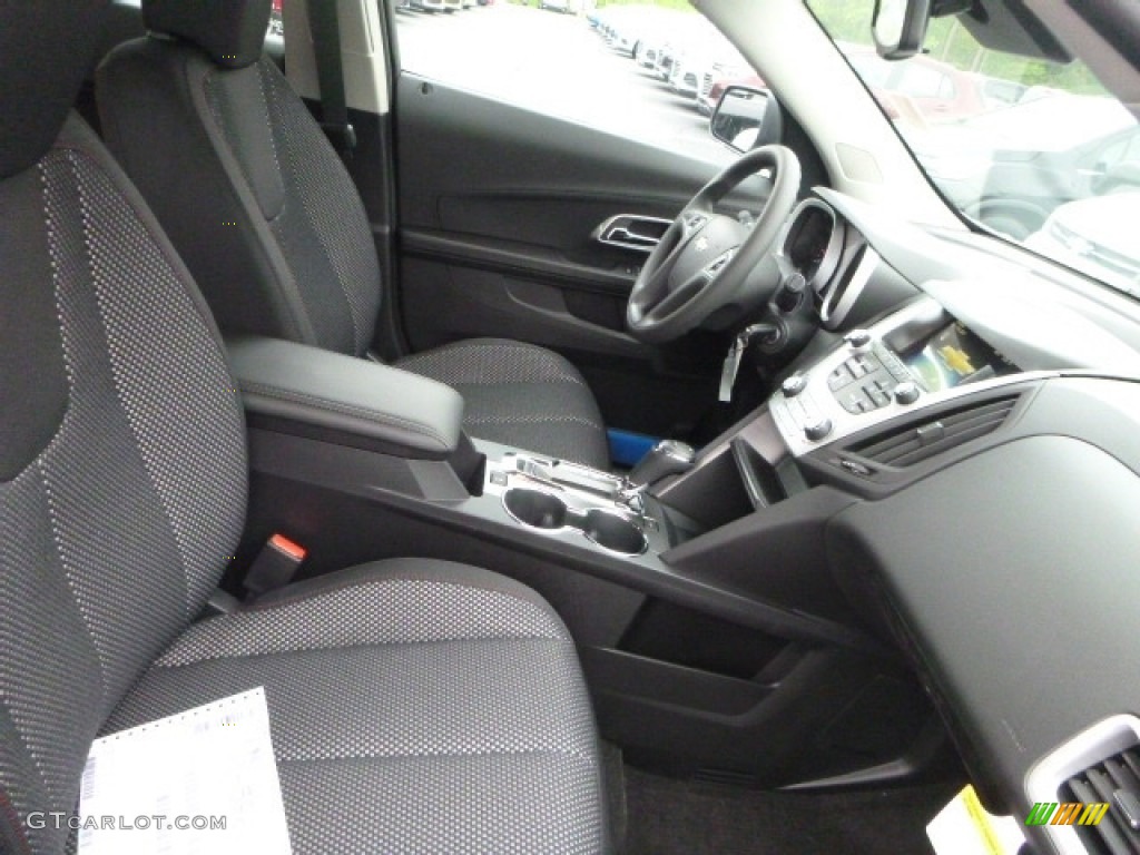 2017 Equinox LS - Summit White / Jet Black photo #11