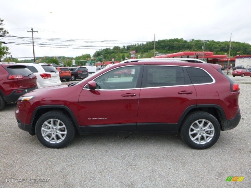 2017 Cherokee Latitude 4x4 - Deep Cherry Red Crystal Pearl / Black photo #2