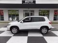 Pure White - Tiguan S Photo No. 1