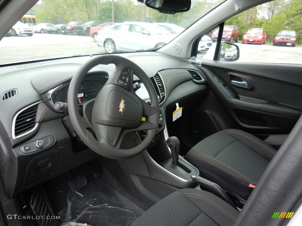 Jet Black Interior 2017 Chevrolet Trax LS Photo #120430396