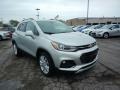 Front 3/4 View of 2017 Trax Premier