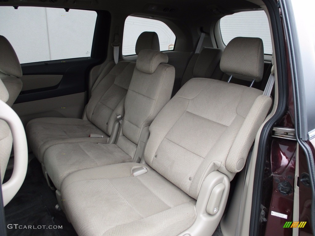 2015 Honda Odyssey EX Rear Seat Photo #120436069