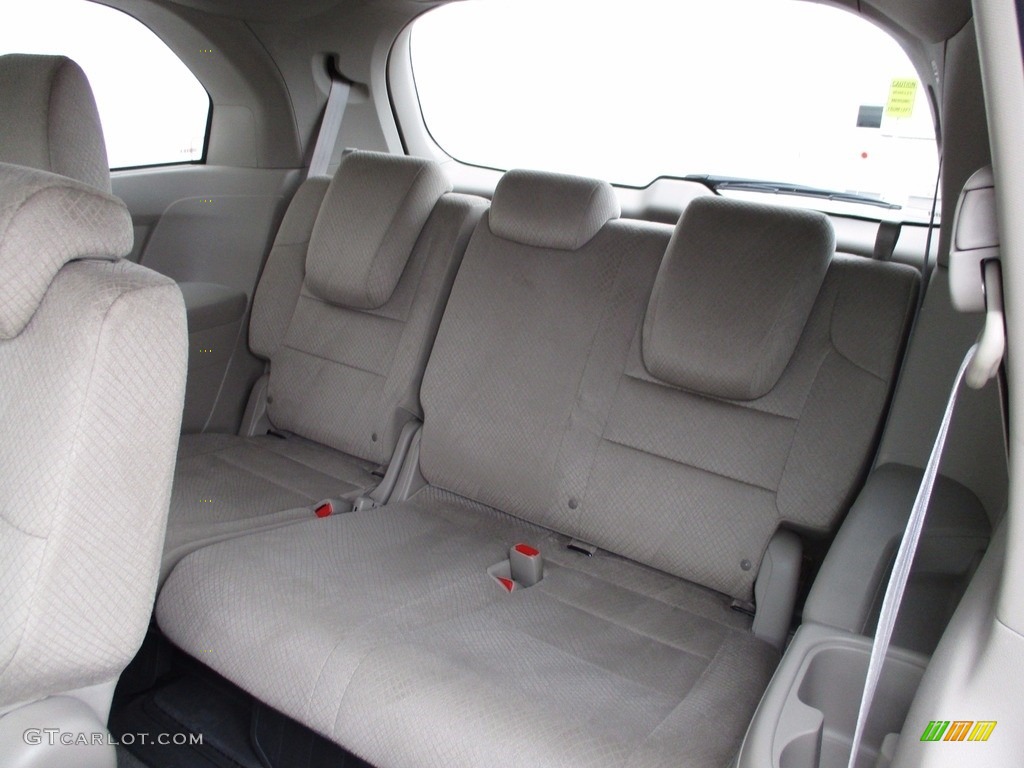 2015 Honda Odyssey EX Rear Seat Photos