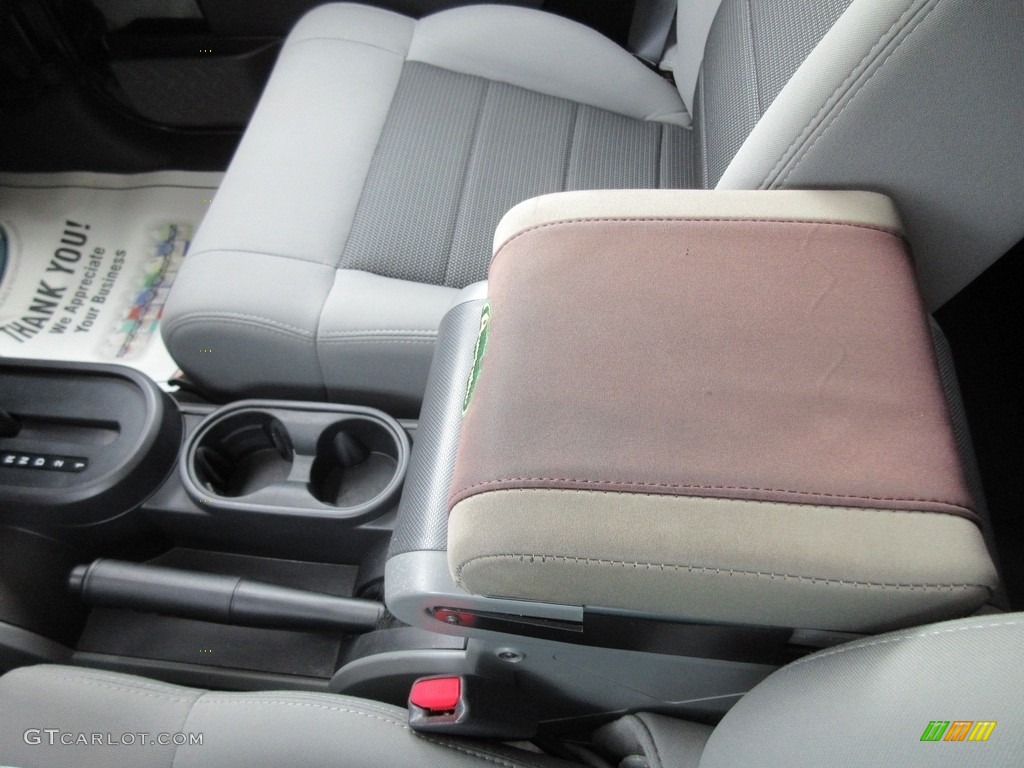 2010 Wrangler Unlimited Sahara 4x4 - Natural Green Pearl / Dark Slate Gray/Medium Slate Gray photo #35