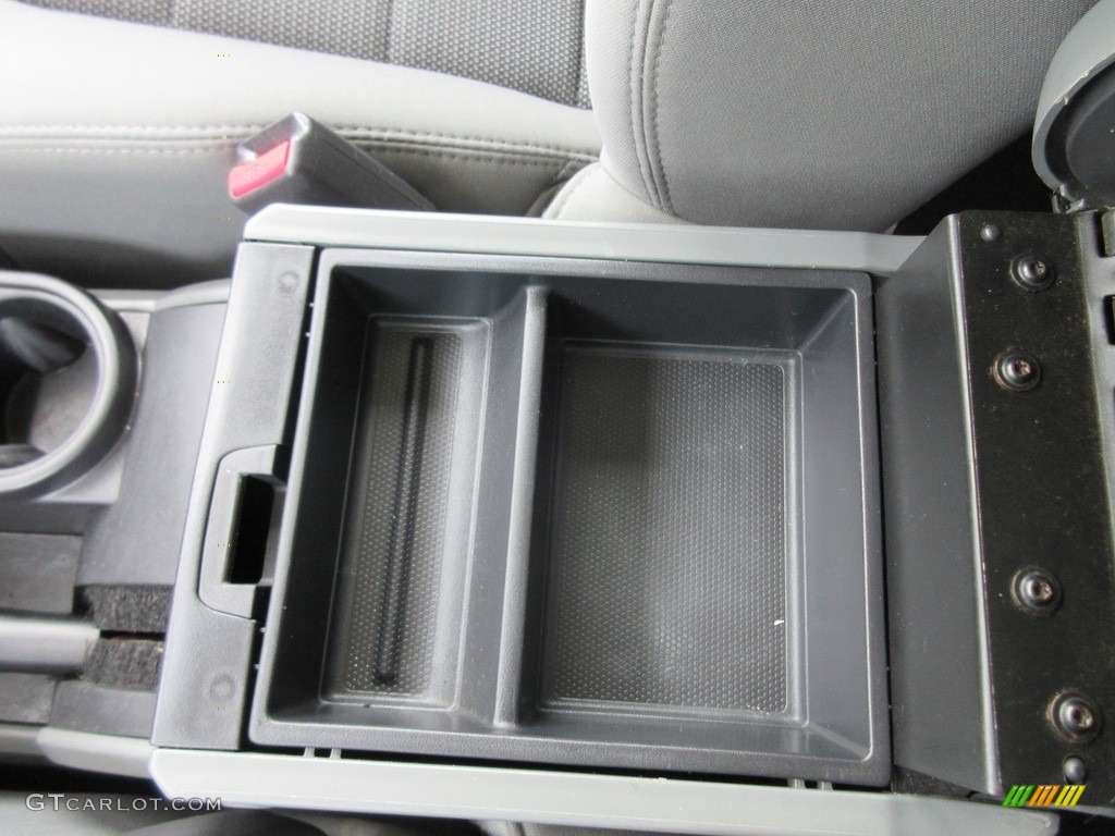 2010 Wrangler Unlimited Sahara 4x4 - Natural Green Pearl / Dark Slate Gray/Medium Slate Gray photo #36