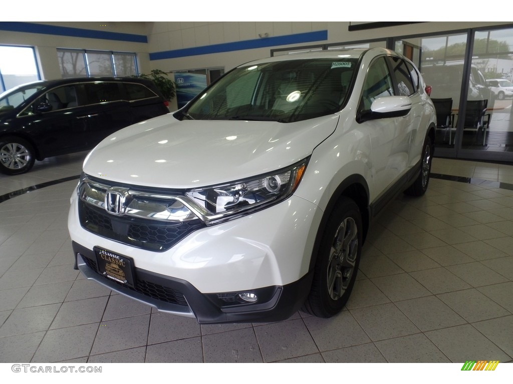 White Diamond Pearl Honda CR-V