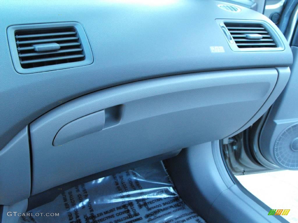 2006 Civic LX Sedan - Galaxy Gray Metallic / Gray photo #27