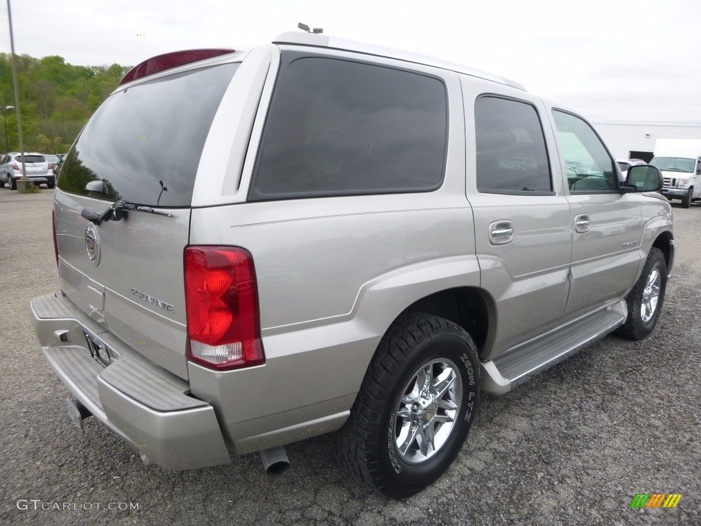 2005 Escalade AWD - Quicksilver / Pewter photo #8