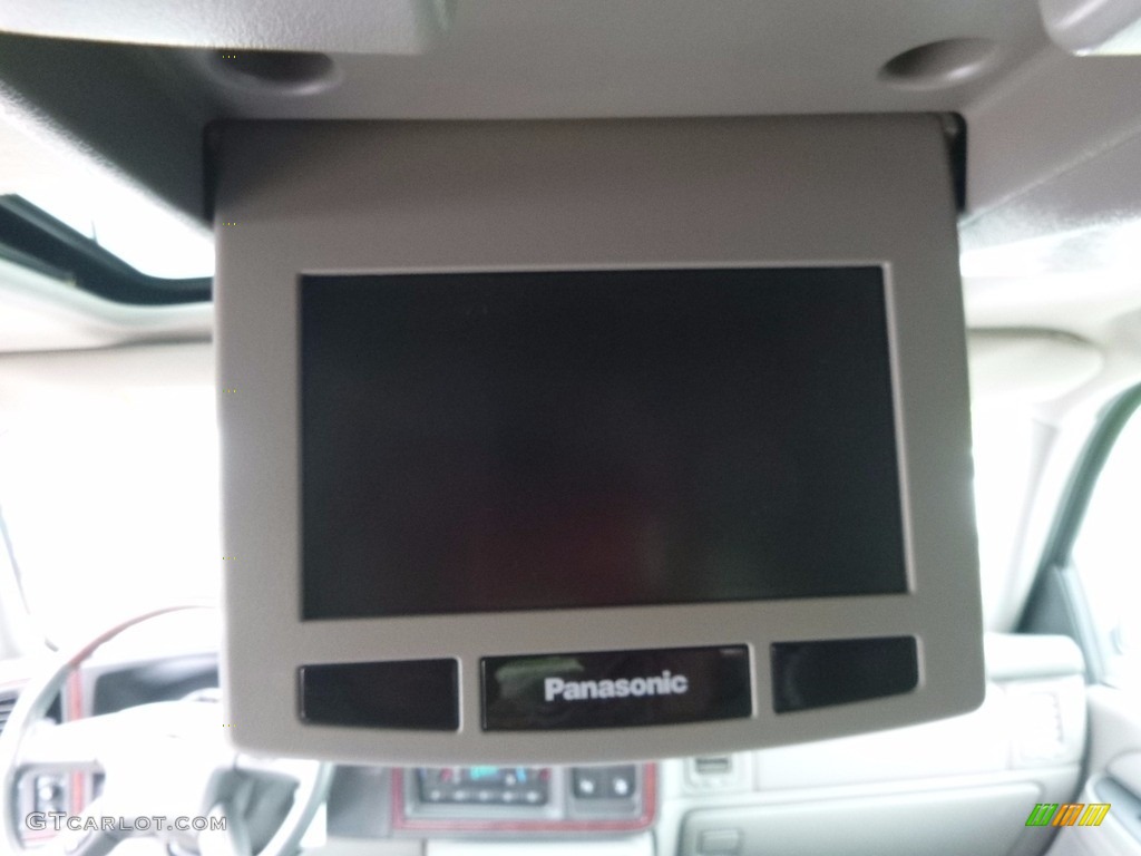 2005 Escalade AWD - Quicksilver / Pewter photo #17