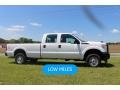 Oxford White - F250 Super Duty XL Crew Cab 4x4 Photo No. 2