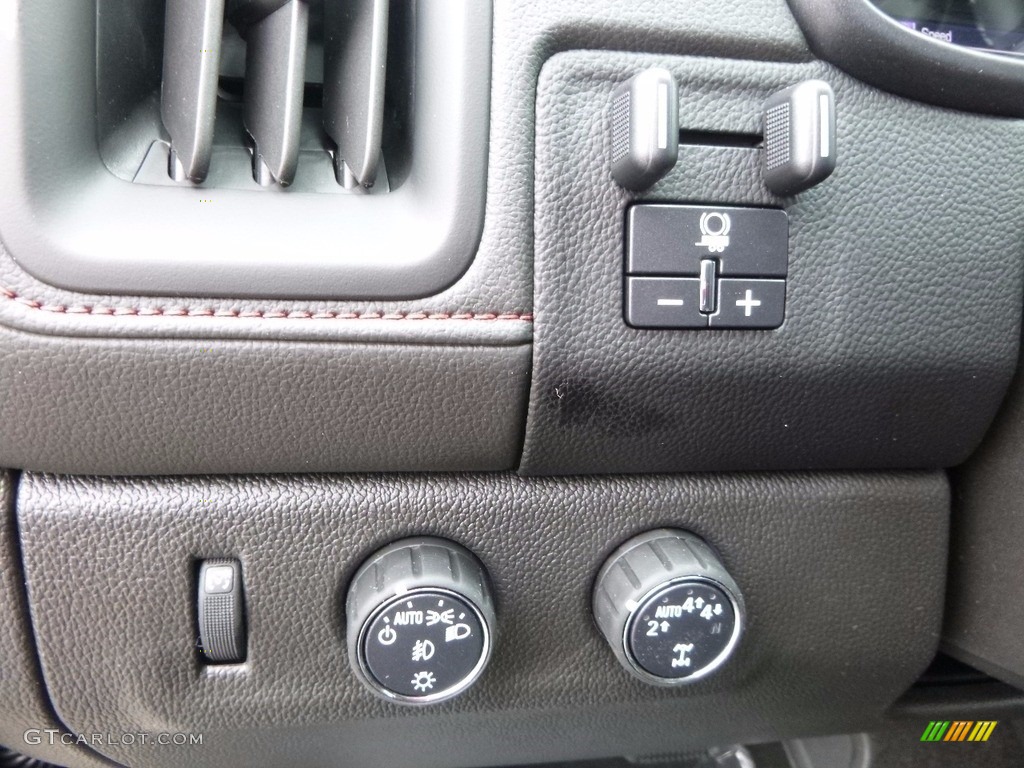 2017 GMC Canyon SLE Extended Cab 4x4 All-Terrain Controls Photo #120448429