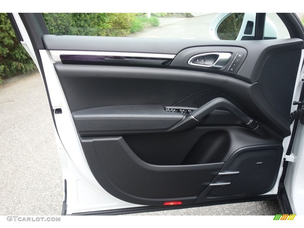 2017 Porsche Cayenne Platinum Edition Black Door Panel Photo #120452457