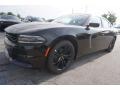Pitch-Black - Charger SE Photo No. 1